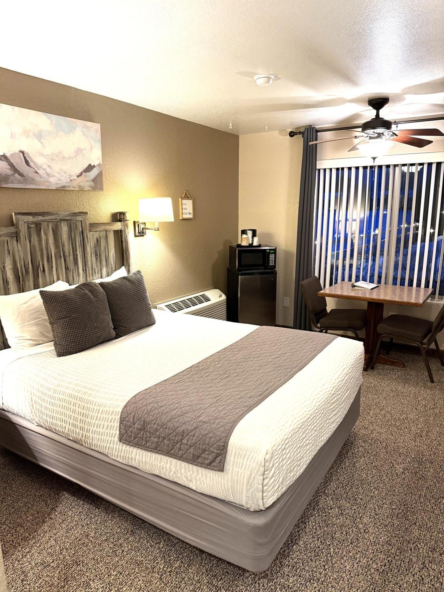 Mountain View Lodge Chelan Room photo